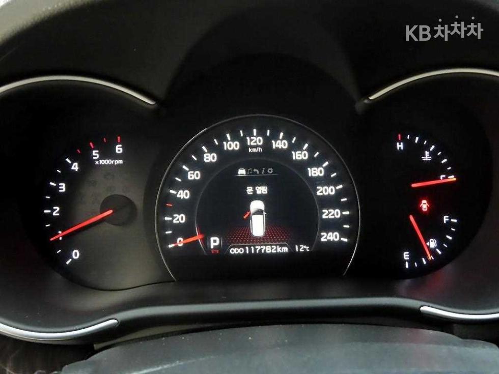 Kia Sorento — miniaturë 5