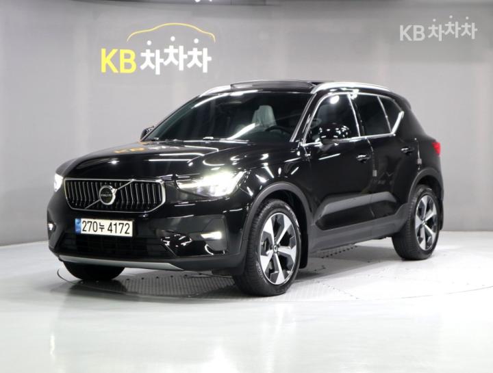 Volvo XC40 T4 AWD Momentum