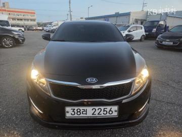 Kia K5 2.0 lpi  prestige — foto 1