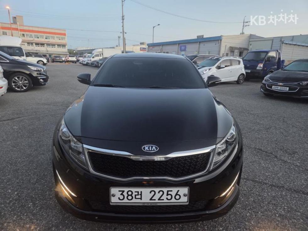 Kia K5 — miniaturë 3