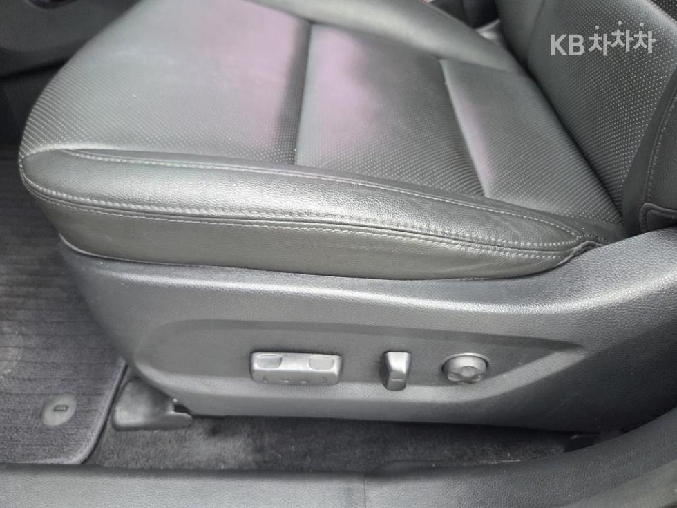 Hyundai Santa Fe — miniaturë 12