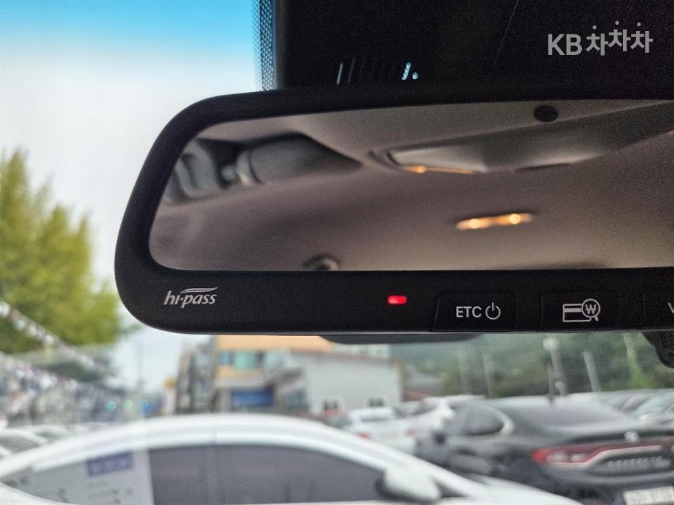 Hyundai Santa Fe — miniaturë 18