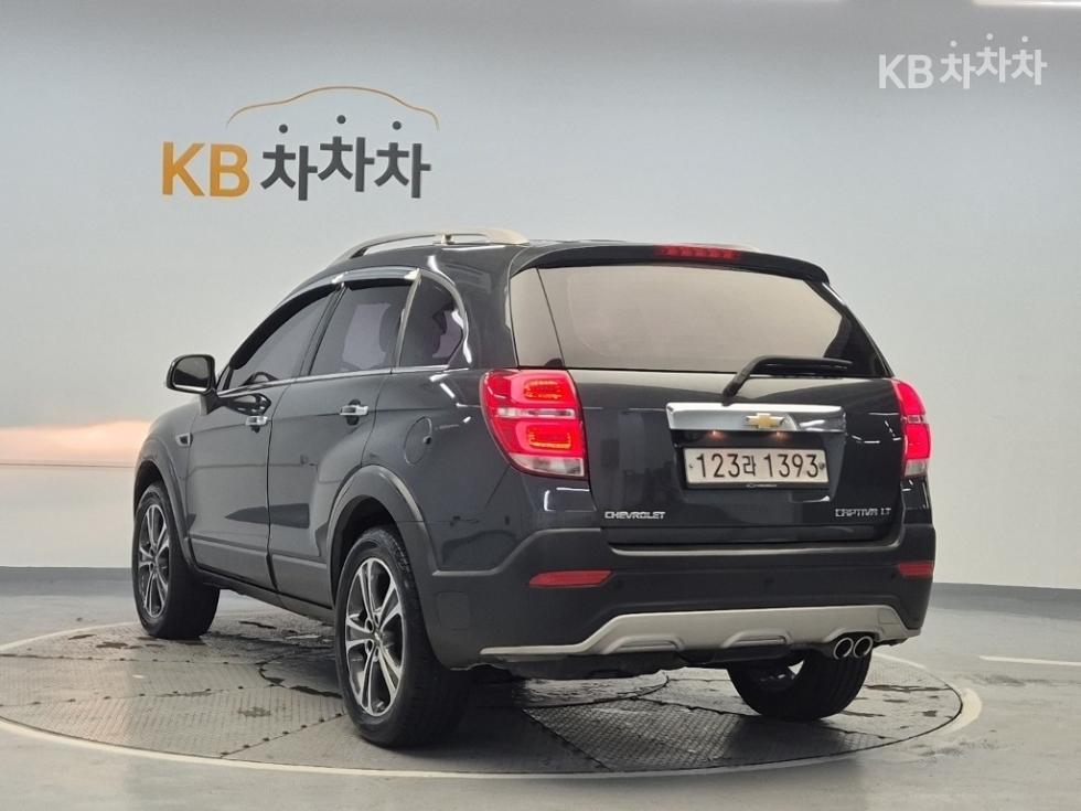 Chevrolet Captiva — miniaturë 2