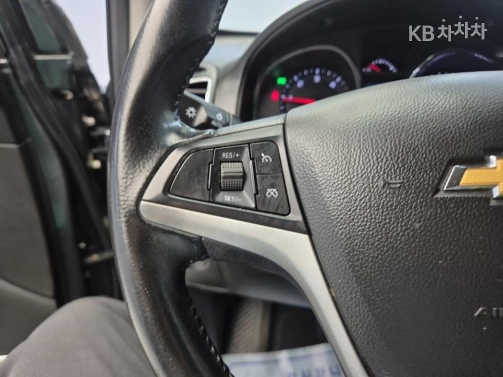 Chevrolet Captiva — miniaturë 14