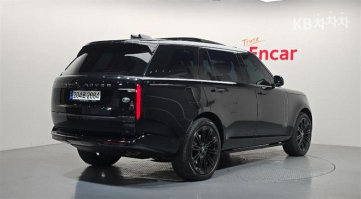 Land Rover Range Rover — miniaturë 2