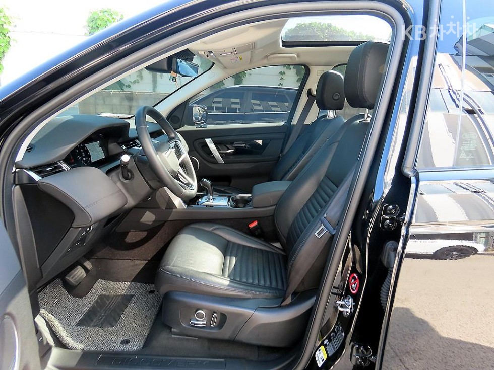 Land Rover Discovery Sport — miniaturë 5