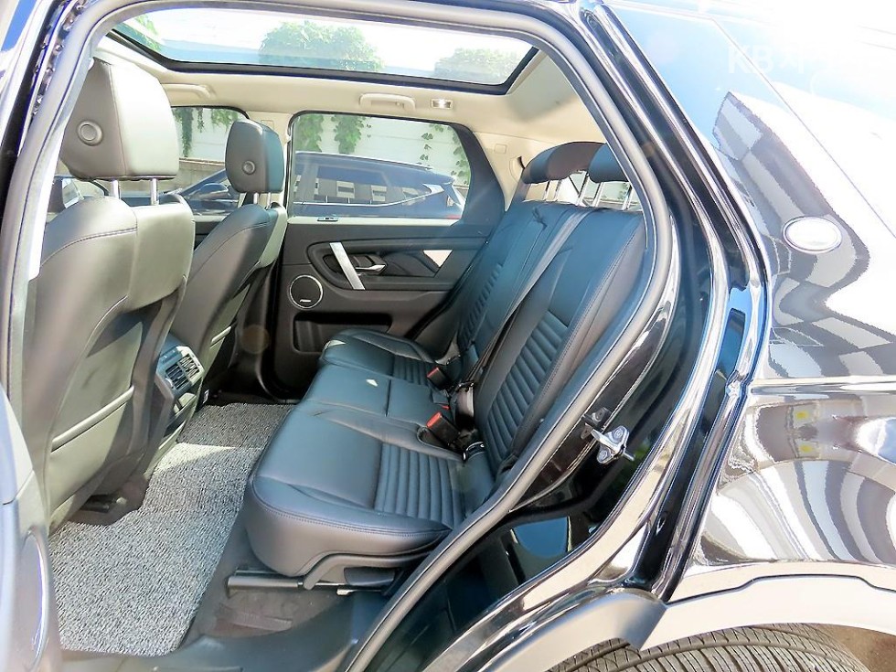 Land Rover Discovery Sport — miniaturë 6