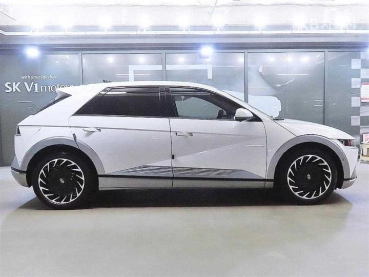 Hyundai IONIQ 5 — miniaturë 3