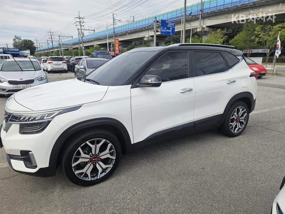 Kia Seltos — miniaturë 3