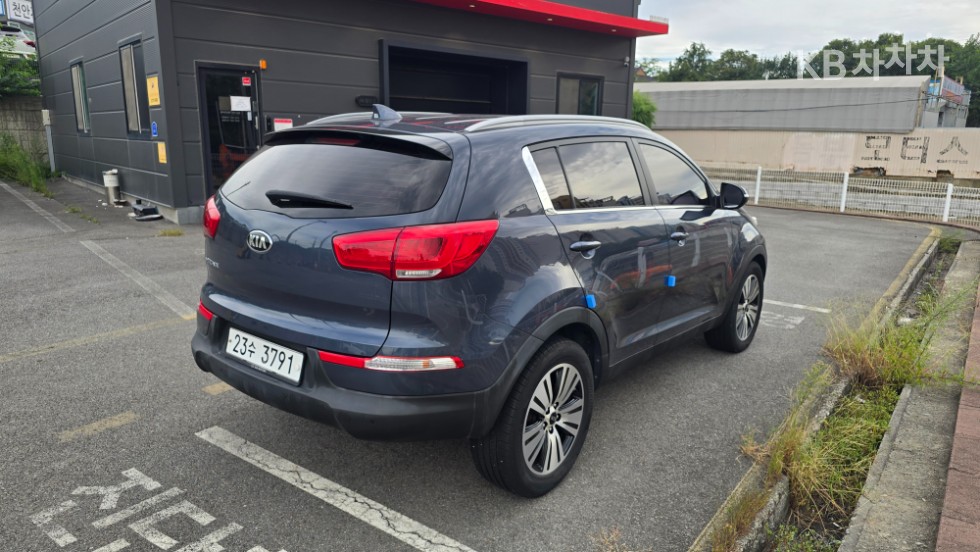 Kia Sportage — miniaturë 5