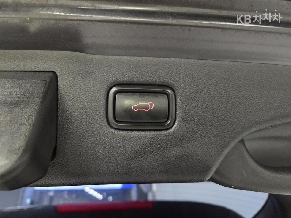 Kia Sorento — miniaturë 11