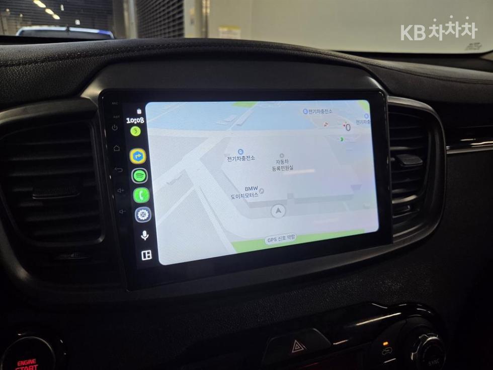 Kia Sorento — miniaturë 16