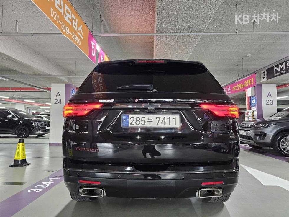 Chevrolet Traverse — miniaturë 6