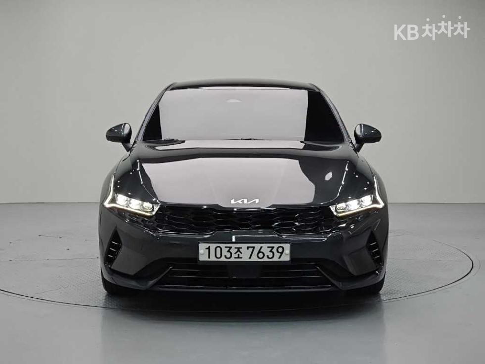 Kia K5 SIGNATURE — фото 2