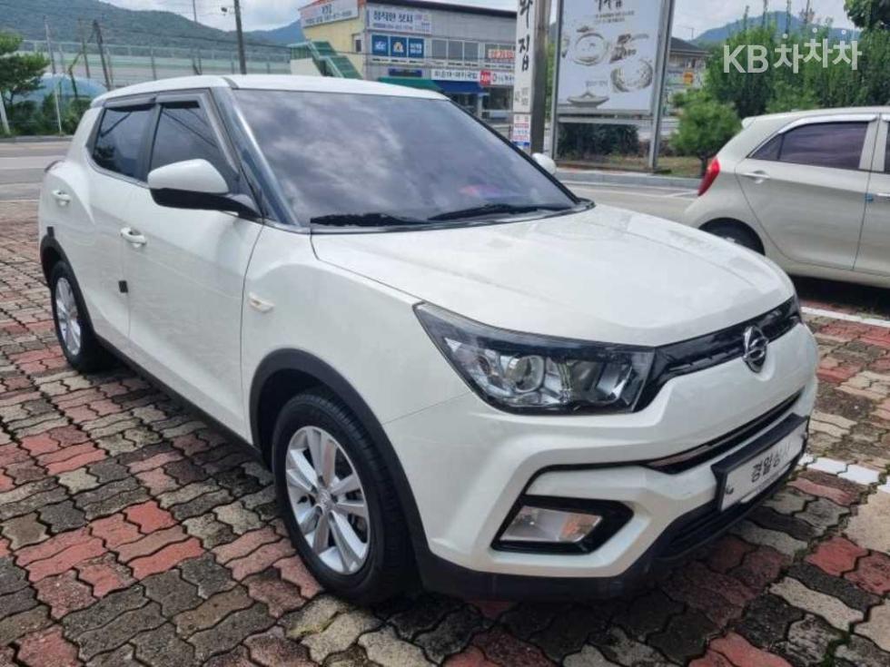 SsangYong Tivoli — miniaturë 2