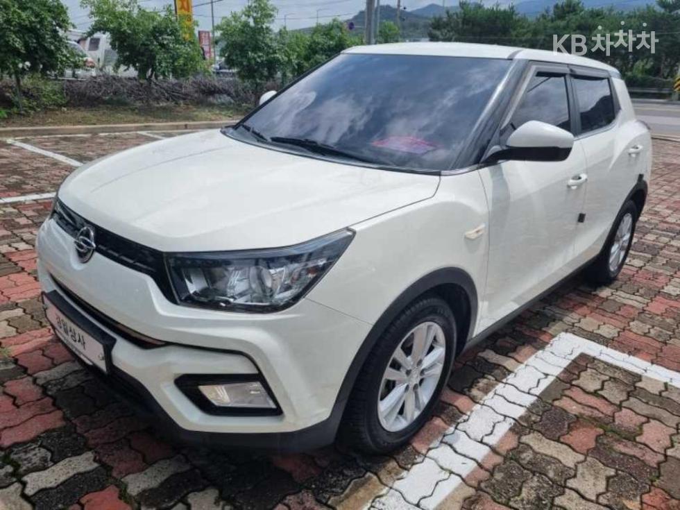 SsangYong Tivoli — miniaturë 3