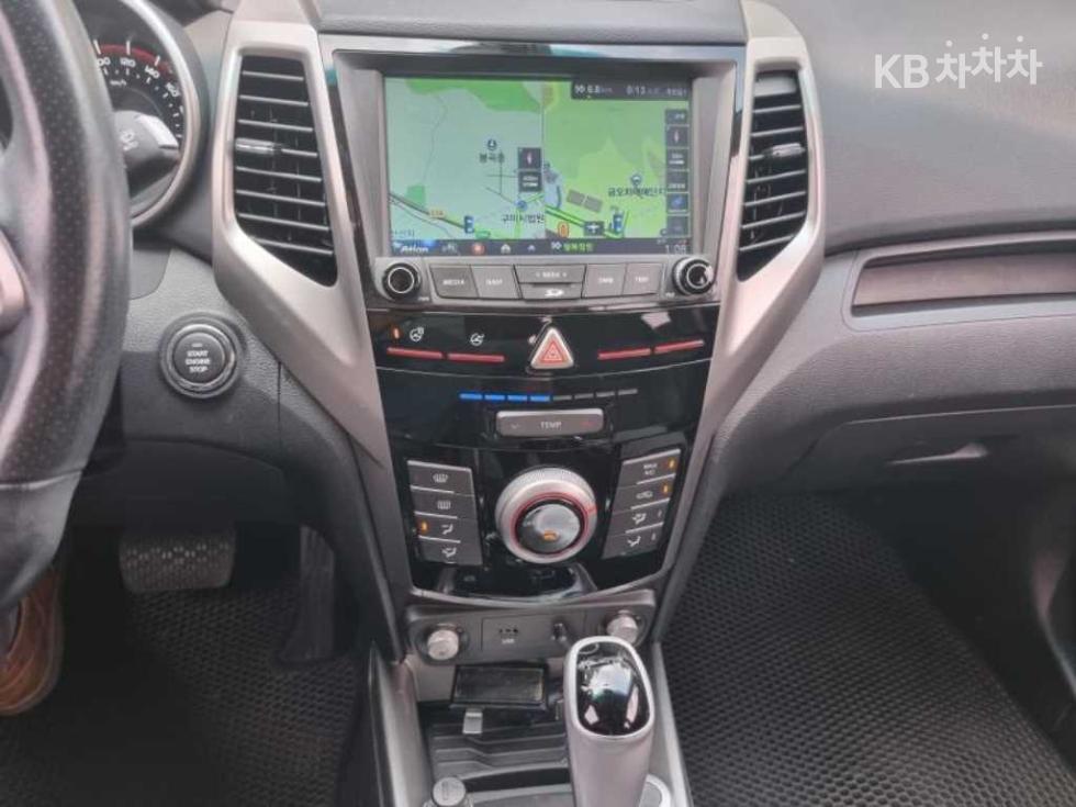SsangYong Tivoli — miniaturë 11