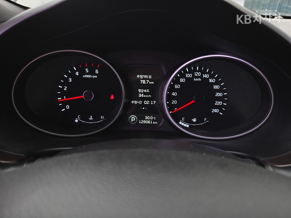 Kia Sportage — miniaturë 10