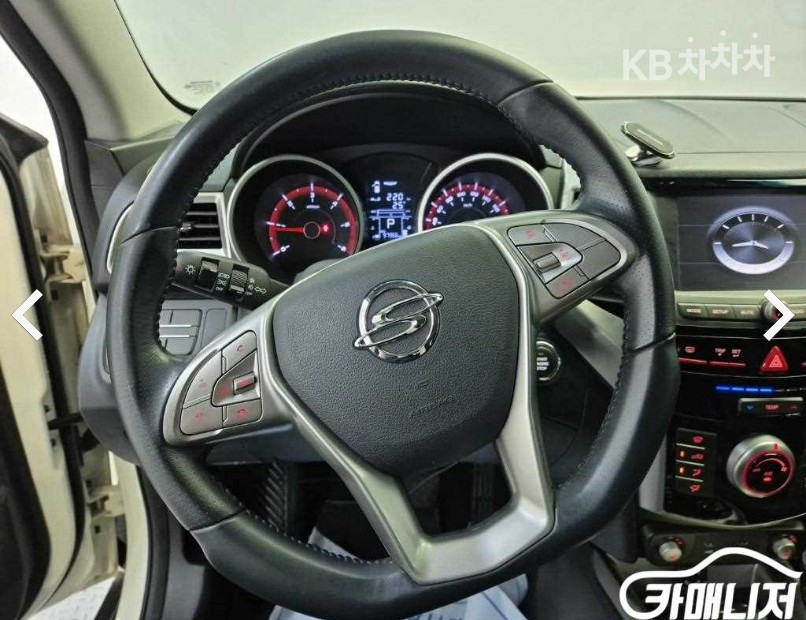SsangYong Tivoli — miniaturë 9