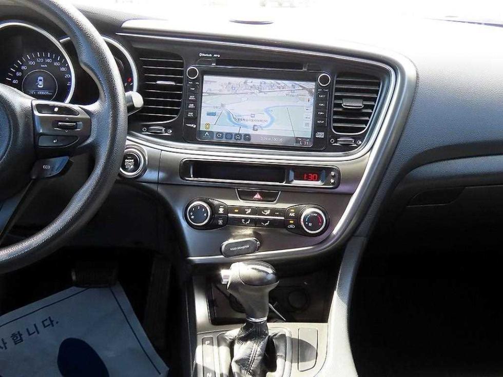 Kia K5 — miniaturë 10