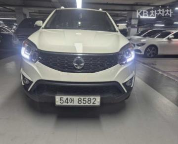 SsangYong Korando 2.0 어드벤처 60th 에디션 4WD — foto 1