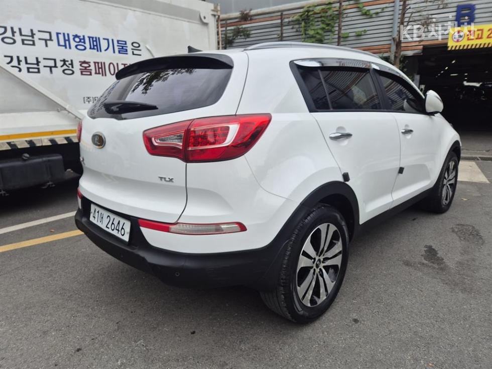 Kia Sportage — miniaturë 4