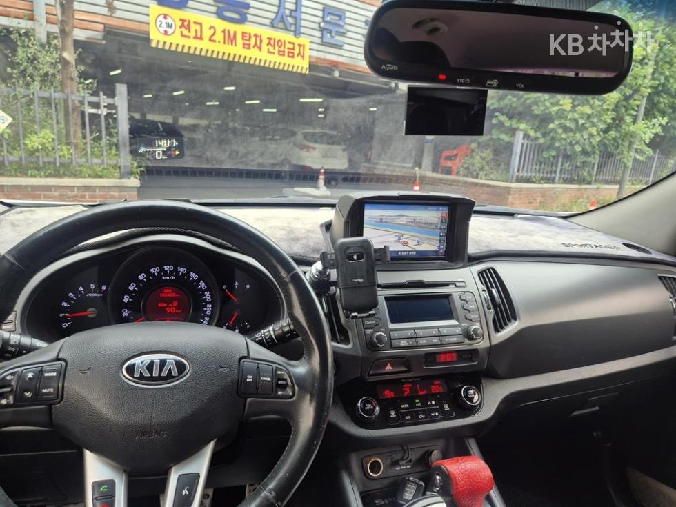 Kia Sportage — miniaturë 16