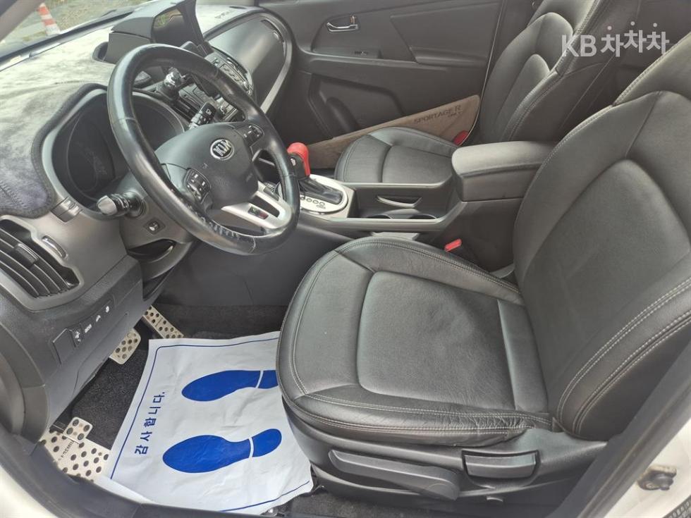 Kia Sportage — miniaturë 17