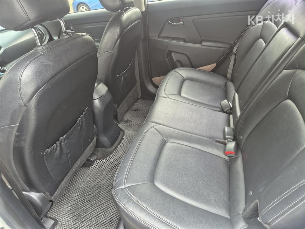 Kia Sportage — miniaturë 18