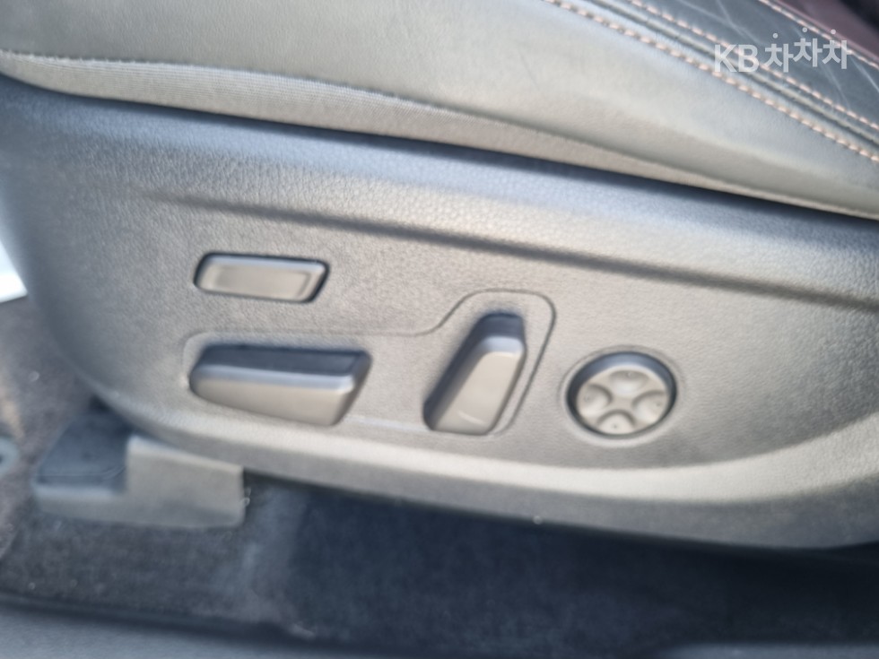 Hyundai Santa Fe — miniaturë 23