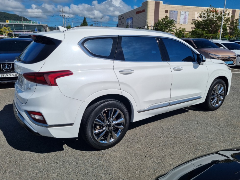 Hyundai Santa Fe — miniaturë 4