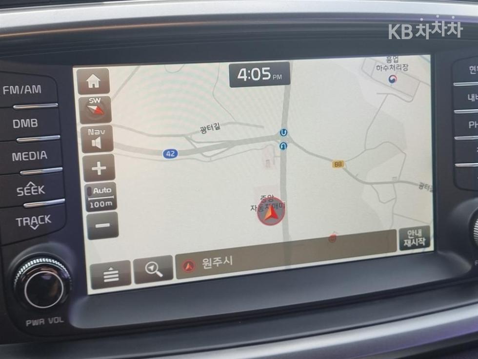 Kia Sorento — miniaturë 9