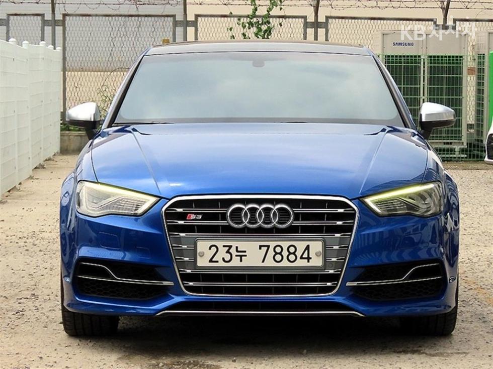 أودي S3
