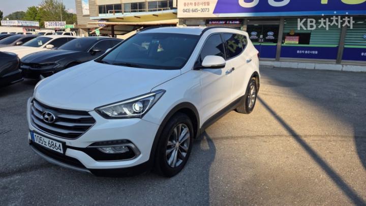 Hyundai Santa Fe 가솔린 2.0T 4WD 5인승 밸류플러스