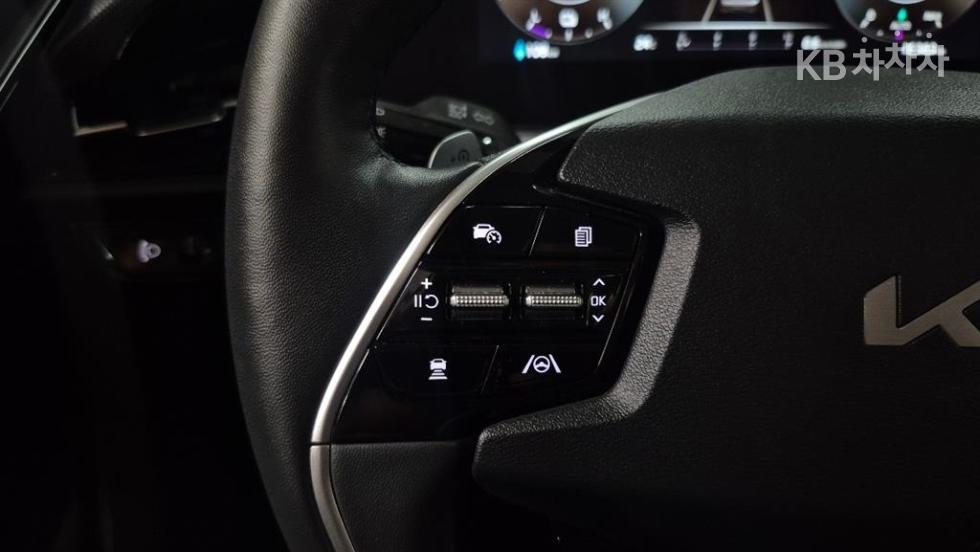 Kia Niro — miniaturë 15