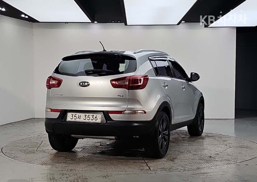 Kia Sportage — miniaturë 4