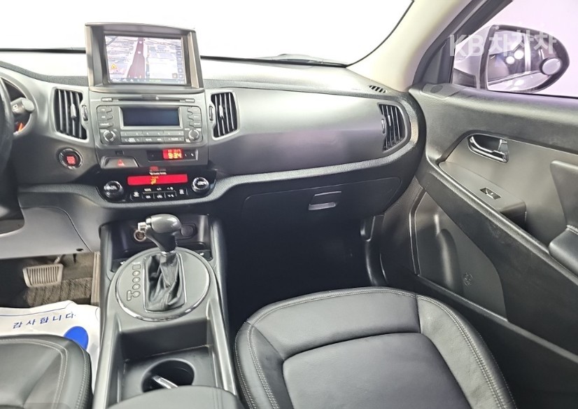 Kia Sportage — miniaturë 10