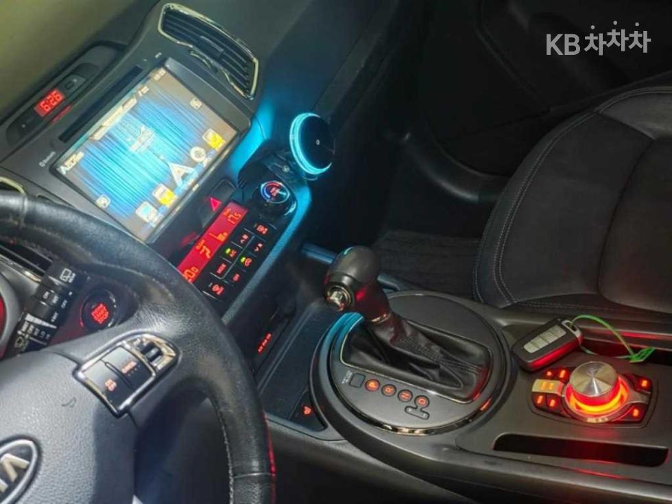 Kia Sportage — miniaturë 7