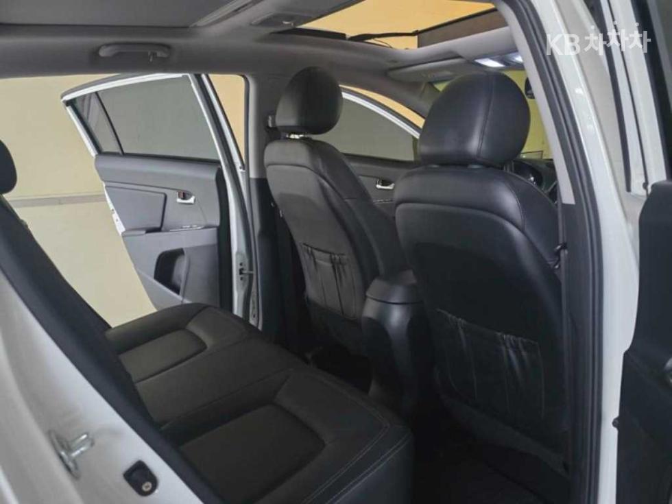 Kia Sportage — miniaturë 13