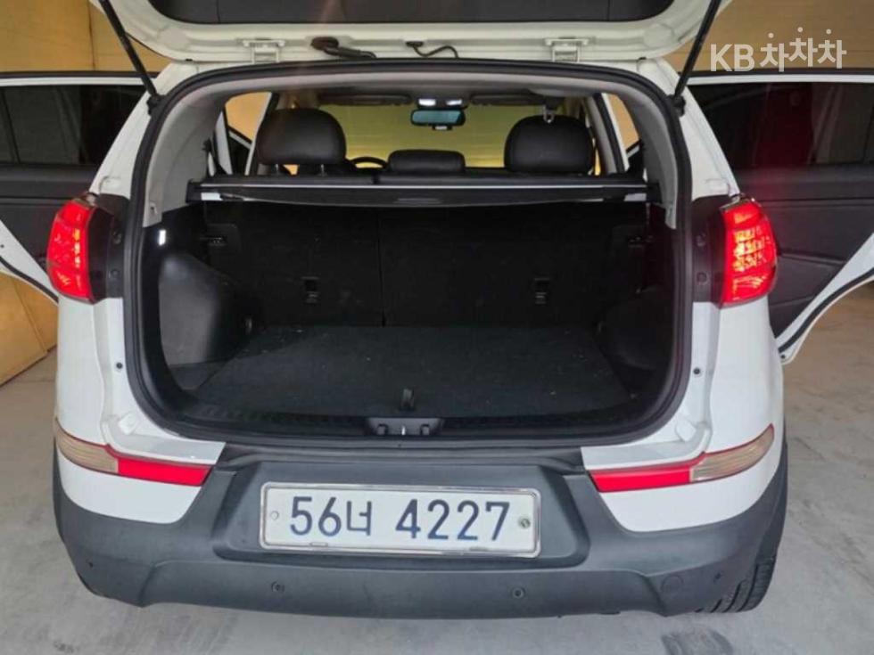 Kia Sportage — miniaturë 17