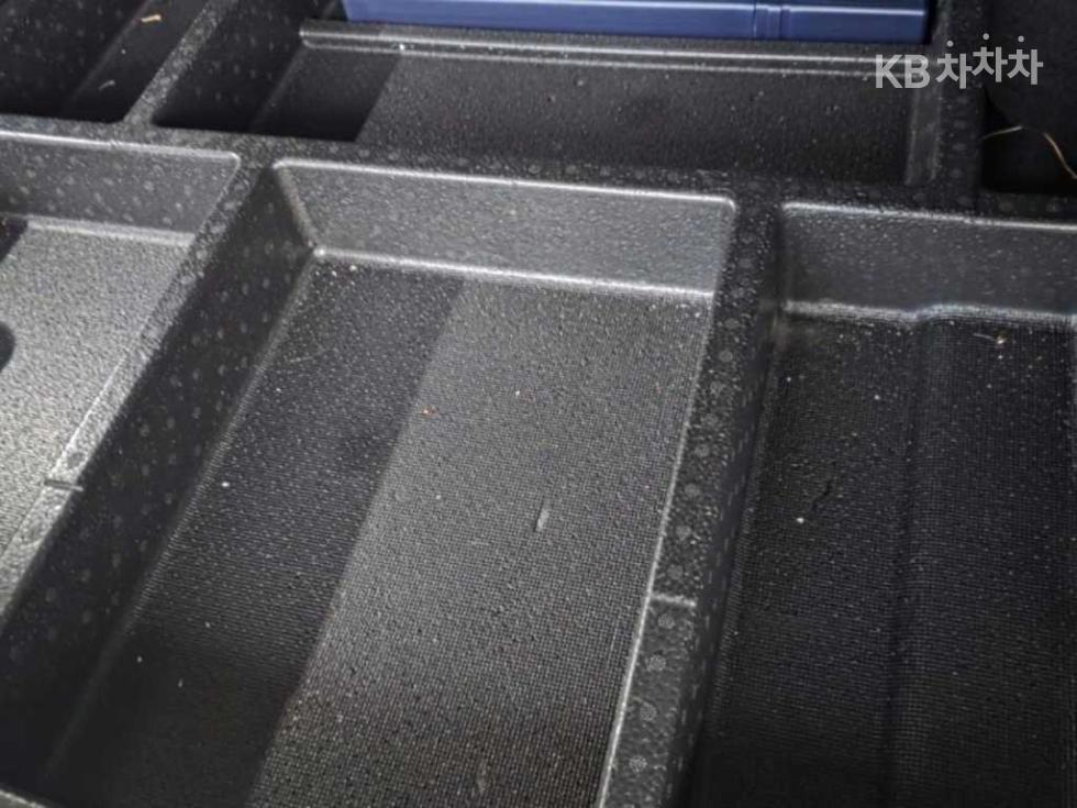 Kia Sportage — miniaturë 18