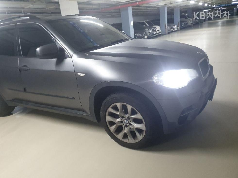 BMW X5 — miniaturë 2