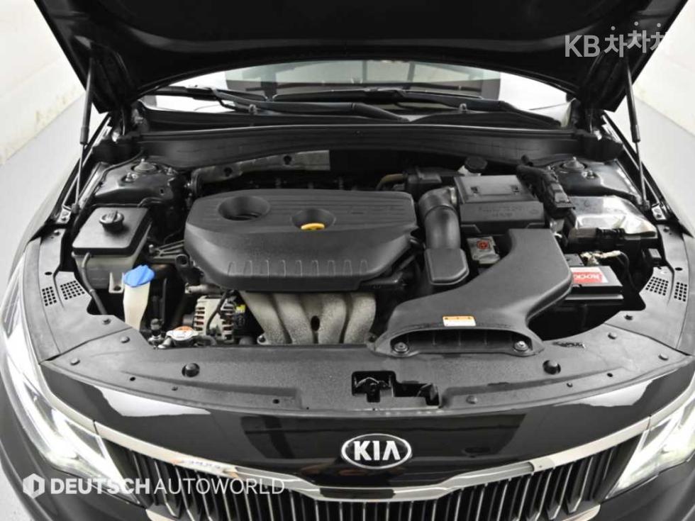 Kia K5 — miniaturë 6