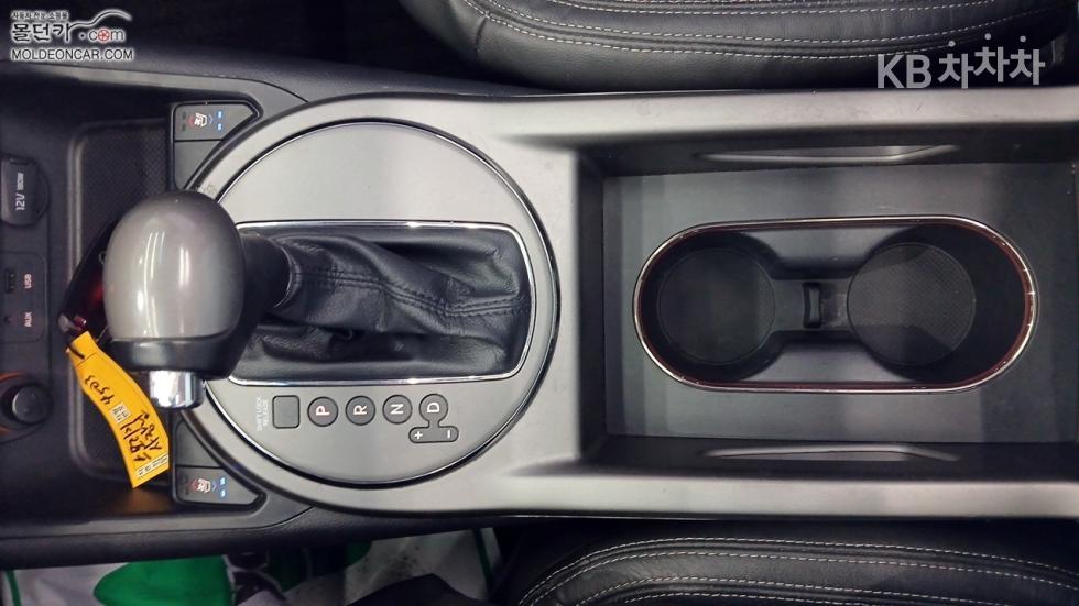 Kia Sportage — miniaturë 14