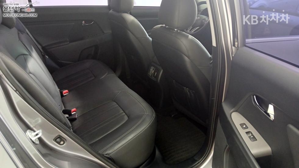 Kia Sportage — miniaturë 17