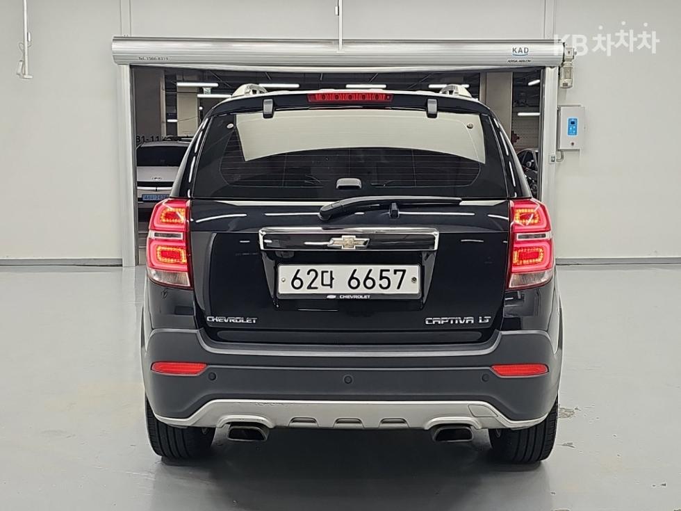 Chevrolet Captiva — miniaturë 3
