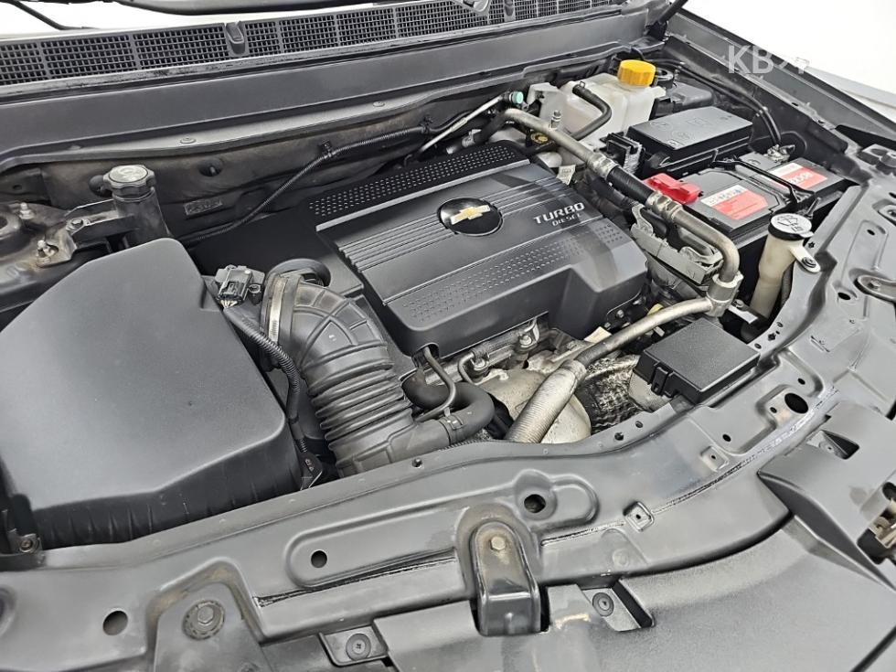 Chevrolet Captiva — miniaturë 5