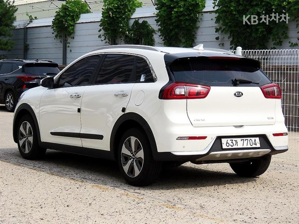 Kia Niro — miniaturë 3