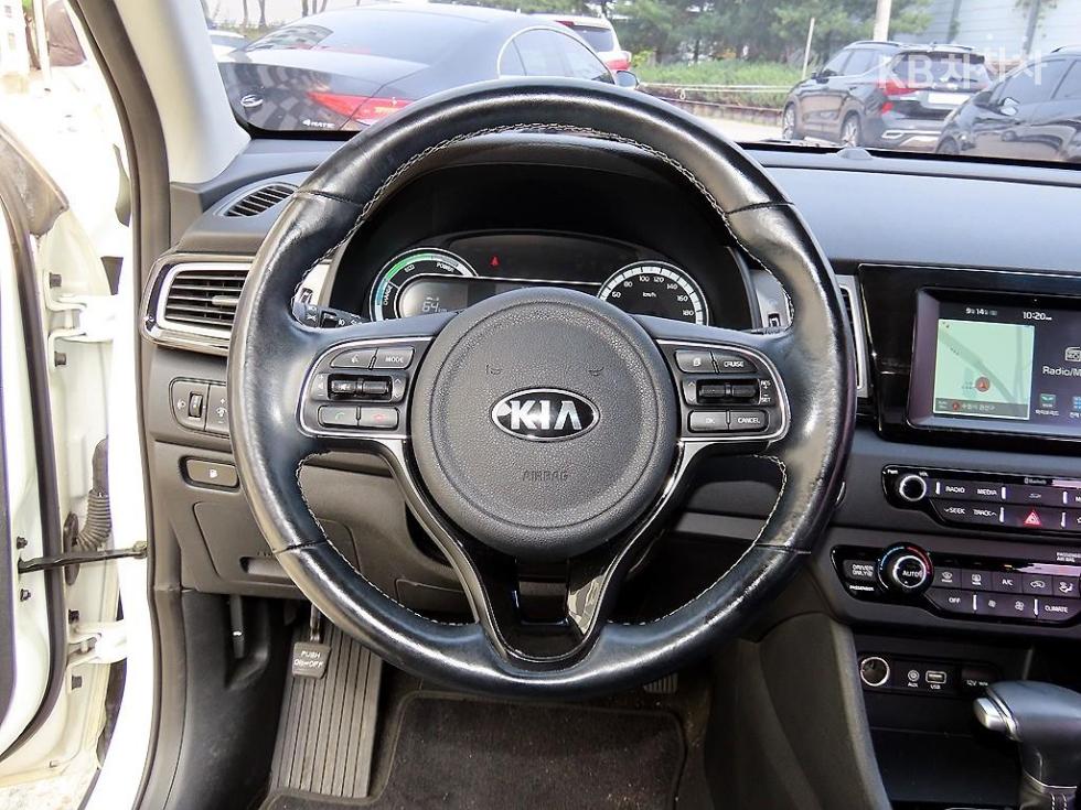 Kia Niro — miniaturë 8