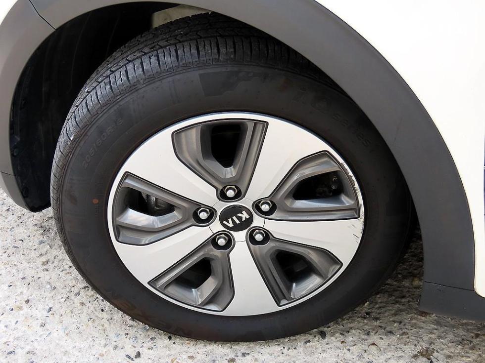Kia Niro — miniaturë 20